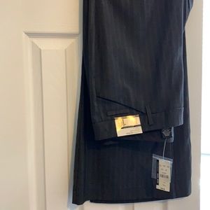 Band new Summer stretch size16 tall Newyork &company pants